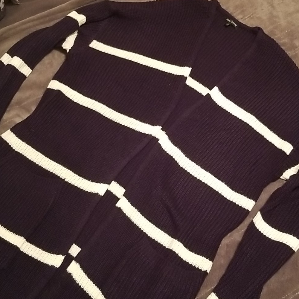 Pink Clover jimmy cardigan size large